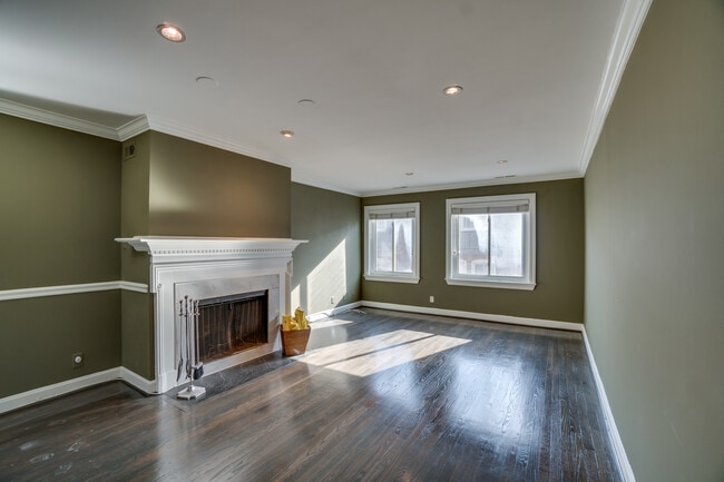 Building Photo - 1214 Eton Ct NW Rental