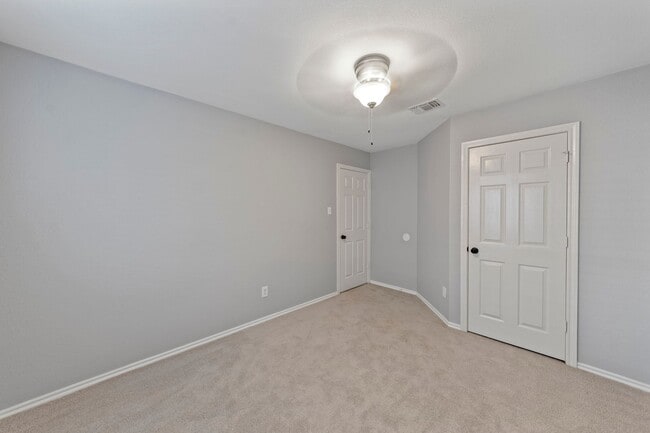 Photo - 128 Overbrook Dr