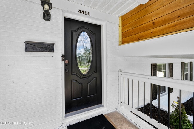 Photo - 4411 Hartman Rd