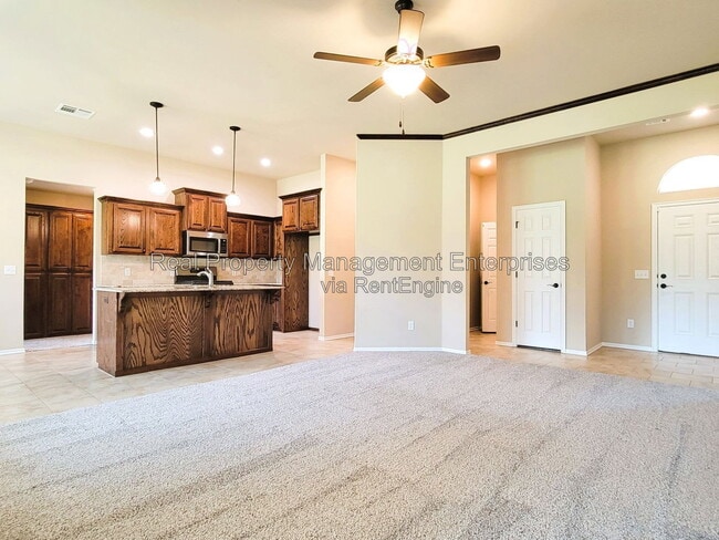 Photo - 4500 Oasis Ct