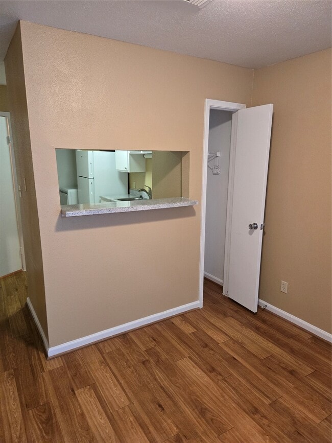 Photo - 13210 Old Richmond Rd Unidad A