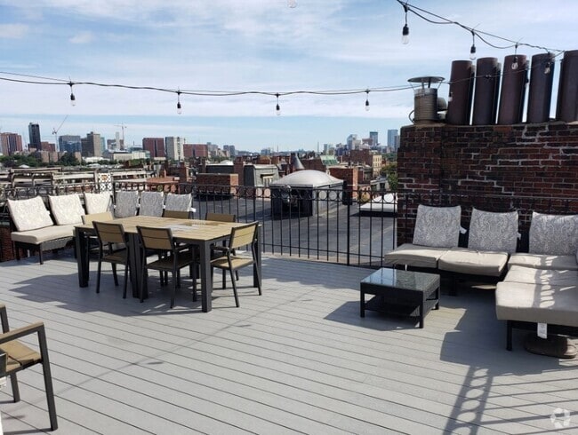 Building Photo - 407 Marlborough St Unit A Rental
