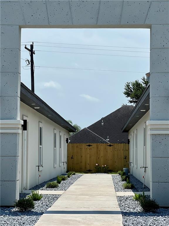 Photo - 16 Monaco Dr Unidad 1