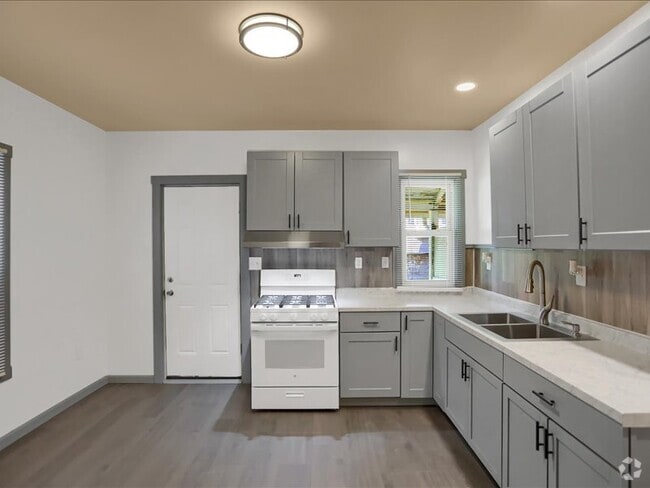 Building Photo - 844 Memorial Ave Rental