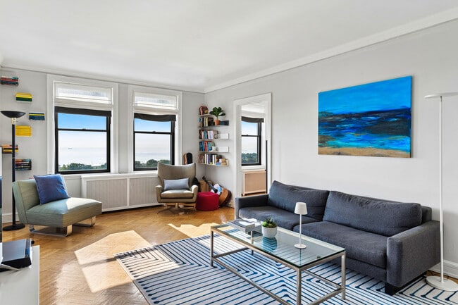 Photo - 2000 N Lincoln Park W Unit 1310