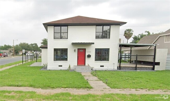 Building Photo - 1320 Kendlewood Ave Rental