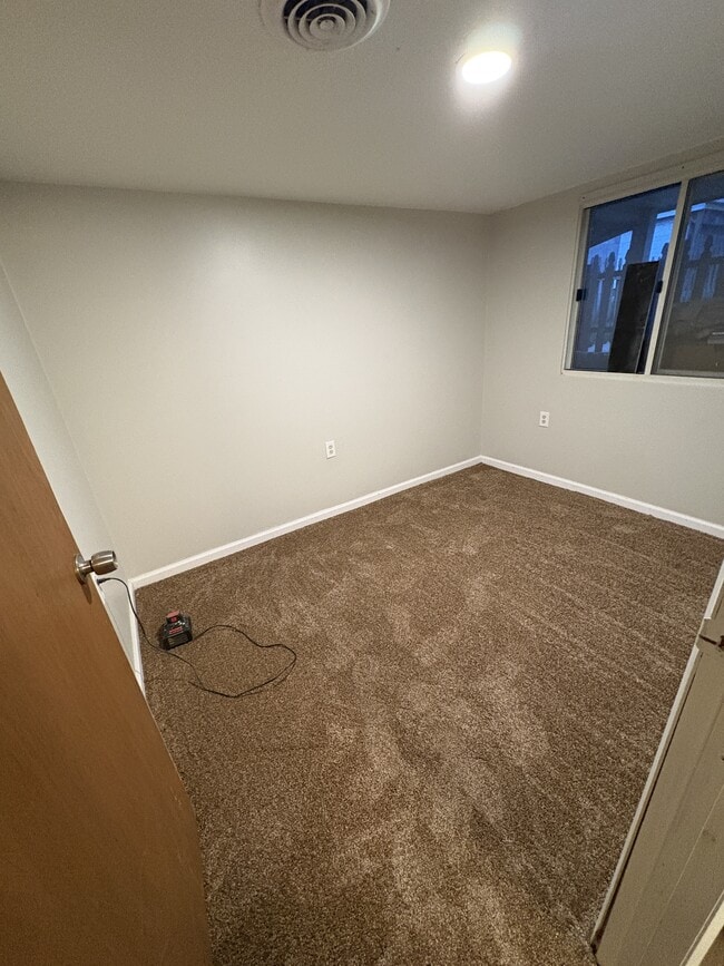 Photo - 459 Fountain St