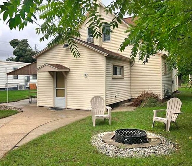 Photo - Tenth St 210 E Unit Tenth 210 E  #A