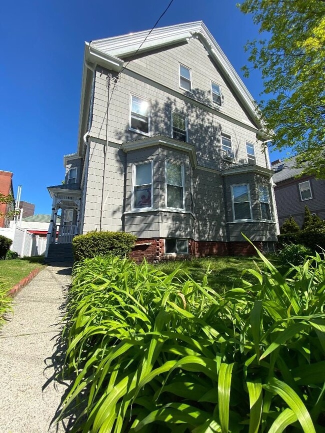 Photo - 7 Blake St