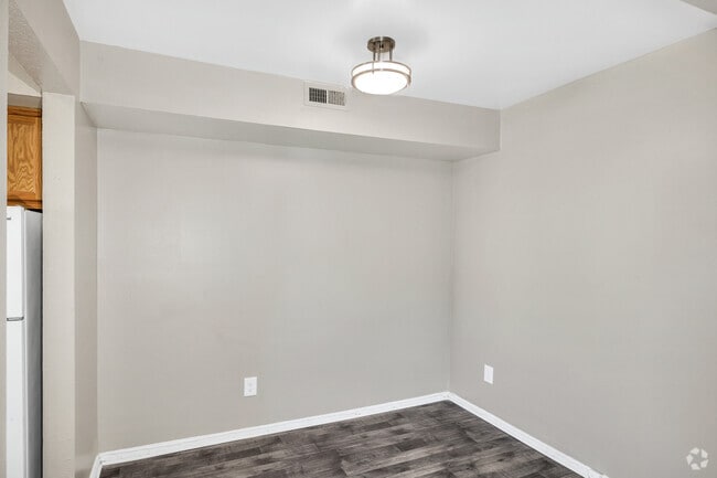 Bald Cypress - 2BR, 2BA - 860SF - Dining Room