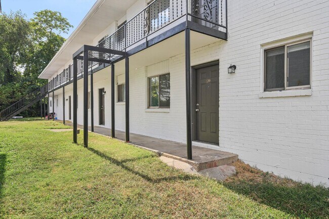 Photo - The Flats at 1200