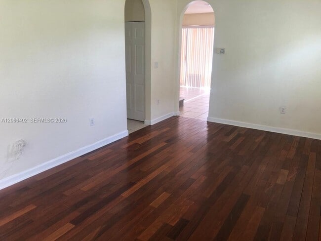 Photo - 5598 NW 113th Ave