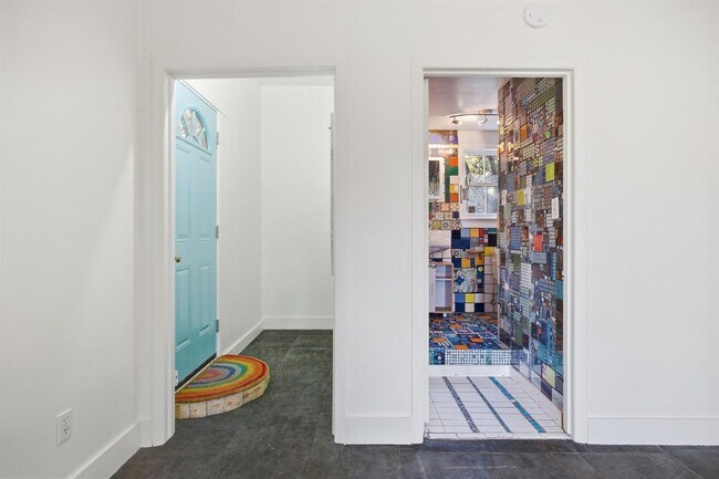 Photo - 1706 E 38th 1/2 St