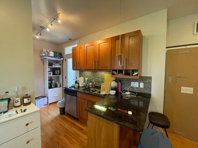 Photo - 2245 W Barry Ave Condo Unit 3B