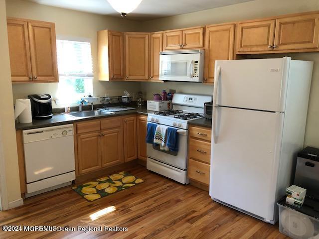 Photo - 407 Ocean Park Ave