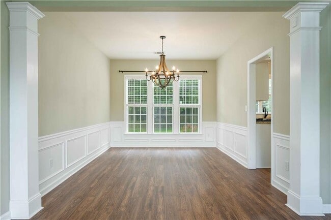 Photo - 8405 Friarbridge Dr