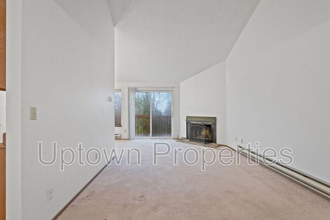 Photo - 250 Cervantes Cir