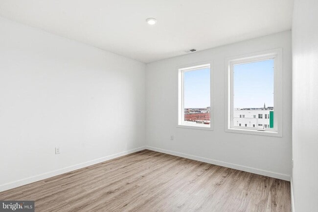 Photo - 915 N Broad St Unit 604