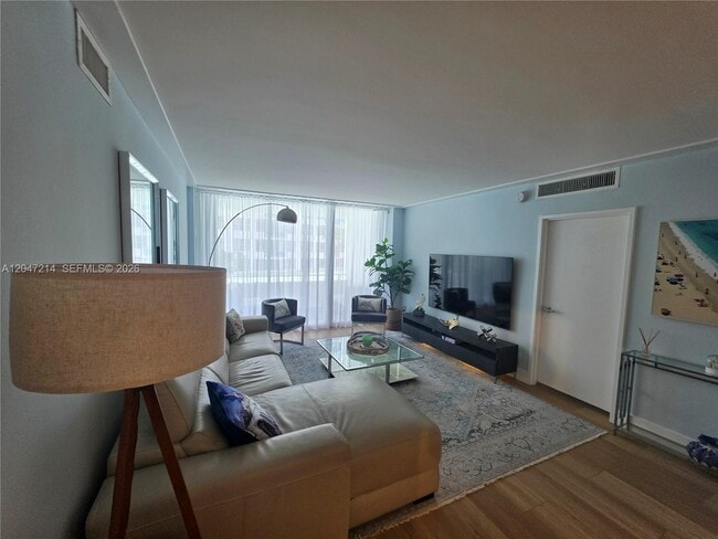 Photo - 5151 Collins Ave Unit 429
