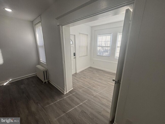 Photo - 5965 Springfield Ave