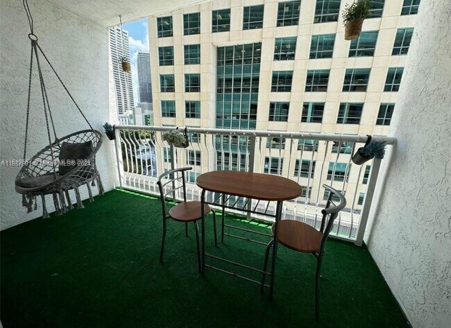 Photo - 1200 Brickell Bay Dr Unit 1610