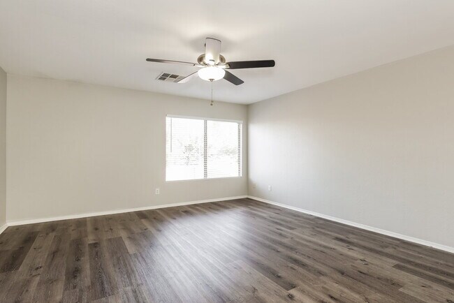 Photo - 7592 W Marlette Ave