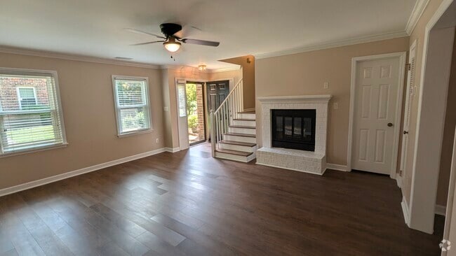 Building Photo - 11531 Jade Ln SE Unit 1 Rental