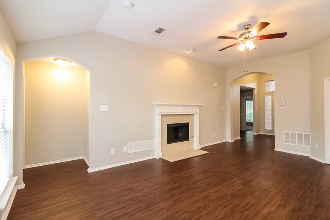 Photo - 2809 Berry Hill