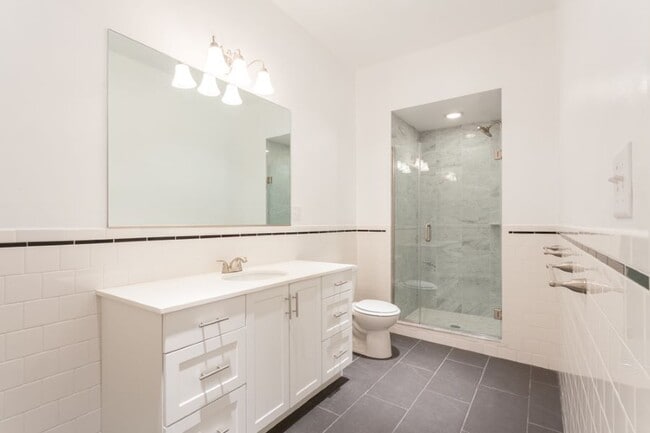 Bathroom (1 of 1)-Small - 127 St. Botolph Street