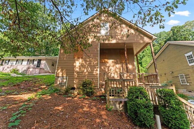 Photo - 930 Hall St NW