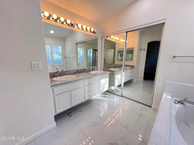 Photo - 4783 Rhapsody Dr