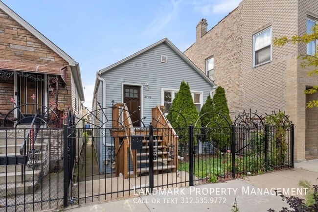 Building Photo - 3706 S Paulina St Rental