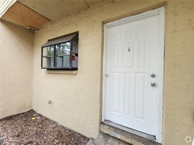 Building Photo - 1110 SW 62nd Terrace Unit D Rental