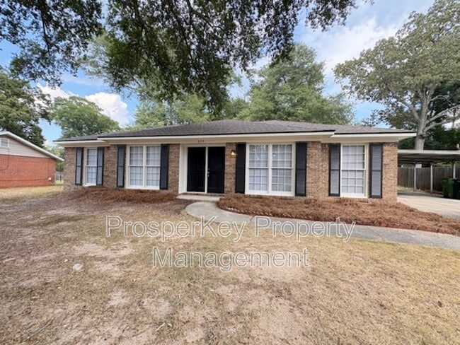 Building Photo - 634 Southern Pines Dr Rental