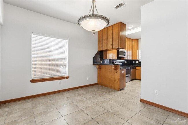 Photo - 14 E Olympia Ave