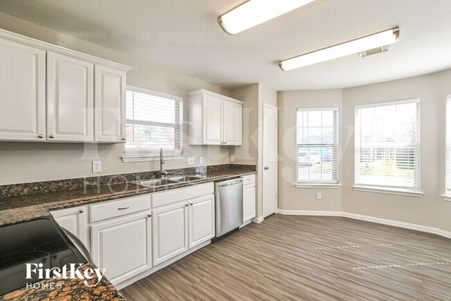 Photo - 4027 Cary Creek Dr