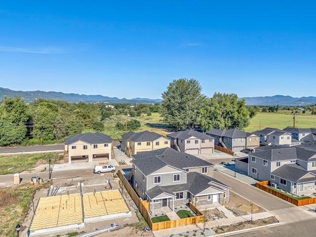 Photo - 1125 Annalise St