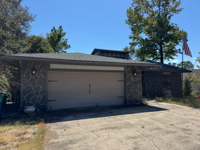 Photo - 306 Curacao Way