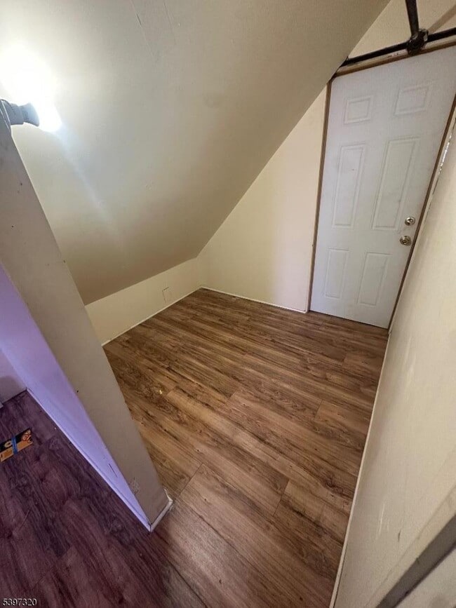 Photo - 205 Parker Ave Apartamento Unidad 2