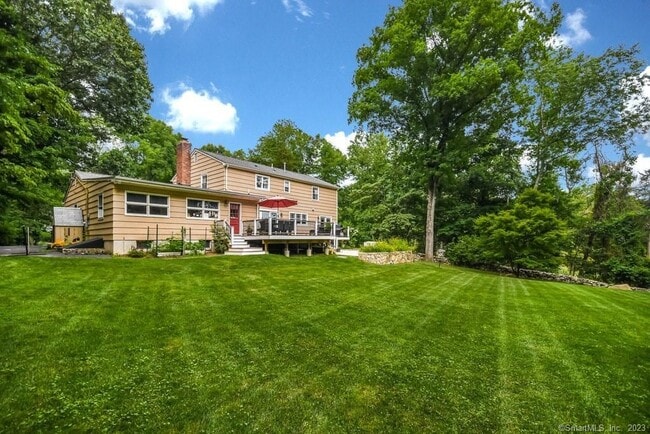 Photo - 116 Wildwood Rd