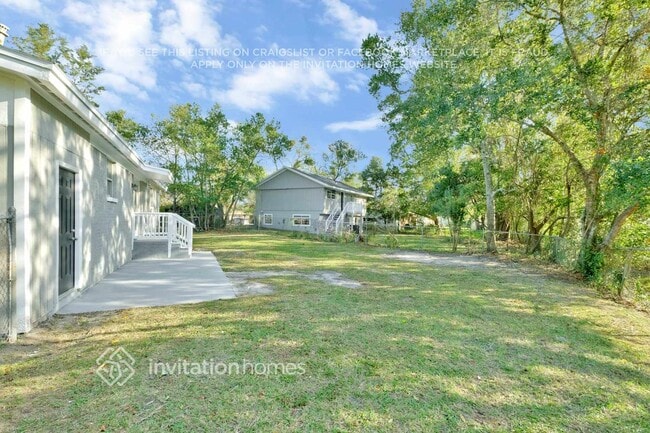 5020 Chivalry Dr