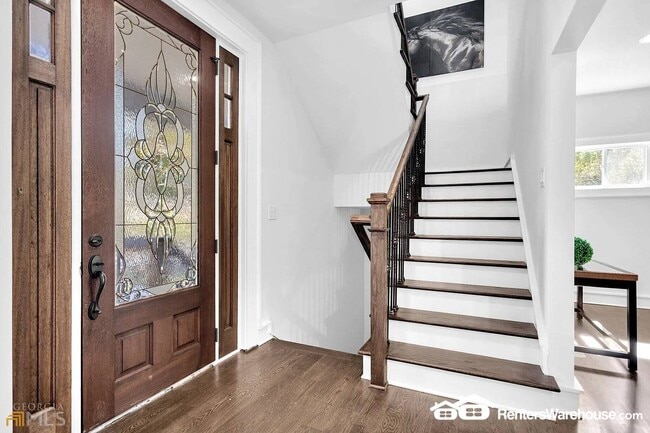 Photo - 3196 Mae Ave NE