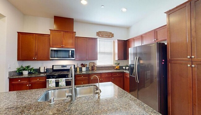 Photo - 1151 La Colina St