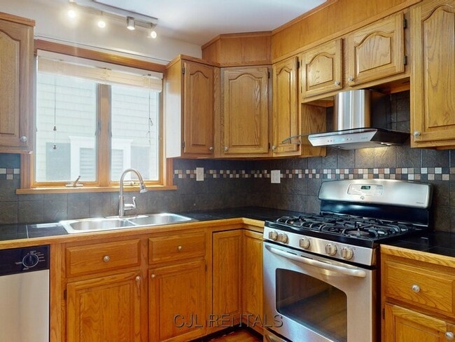 Photo - 25 Charlotte Rd