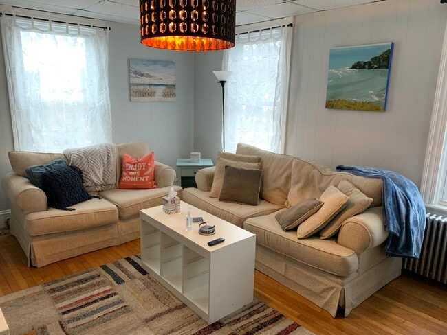 Photo - 15 Carey St Unit 2