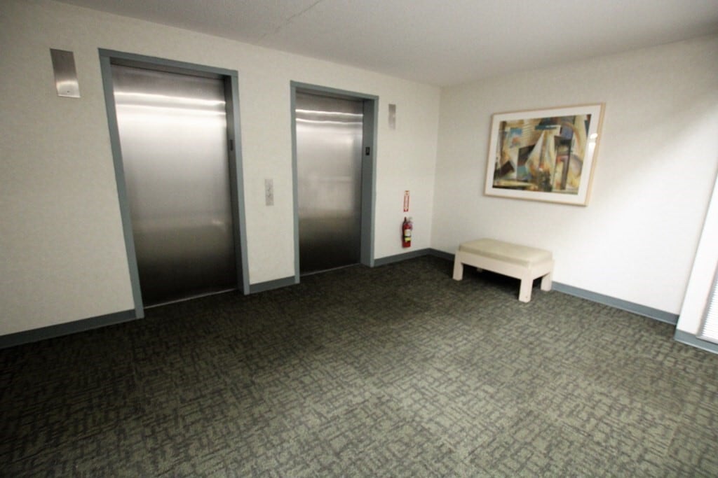 Photo - 1731 Beacon St Unit 108
