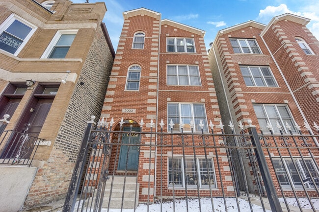 Photo - 2033 W Huron St Condo Unit G