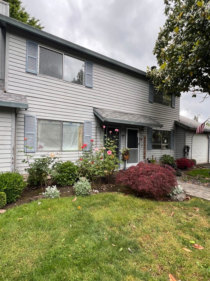 Photo - 8999 SW Herb Way