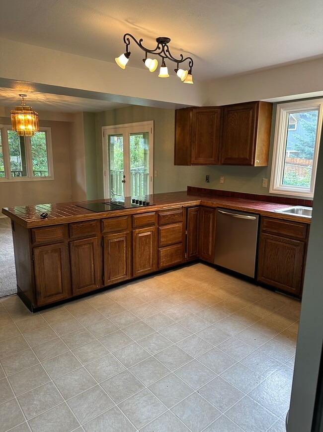 Photo - Kempton Hills 3 Bedroom/2.75 Bath Home with Sauna!