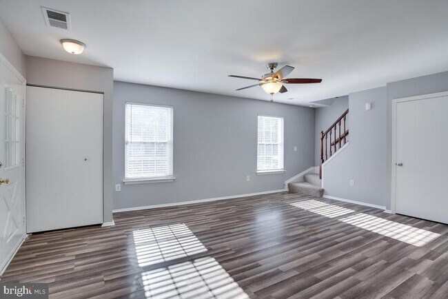 Photo - 700 Brandon Cir